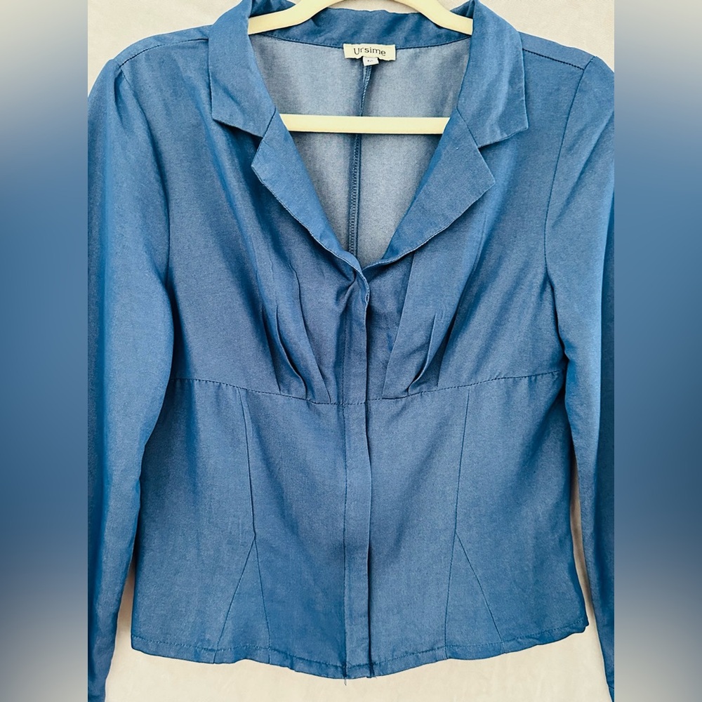 Ursime Chambray Blue Empire Waist Blouse Pleated Bust Feminine Top Size M